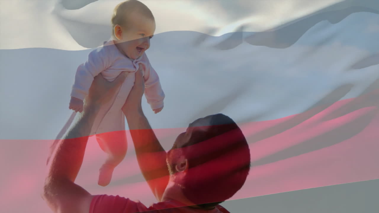 러시아의 발이 카우카시안 아기를 안고 있는 아버지 위에 있는 애니메이션