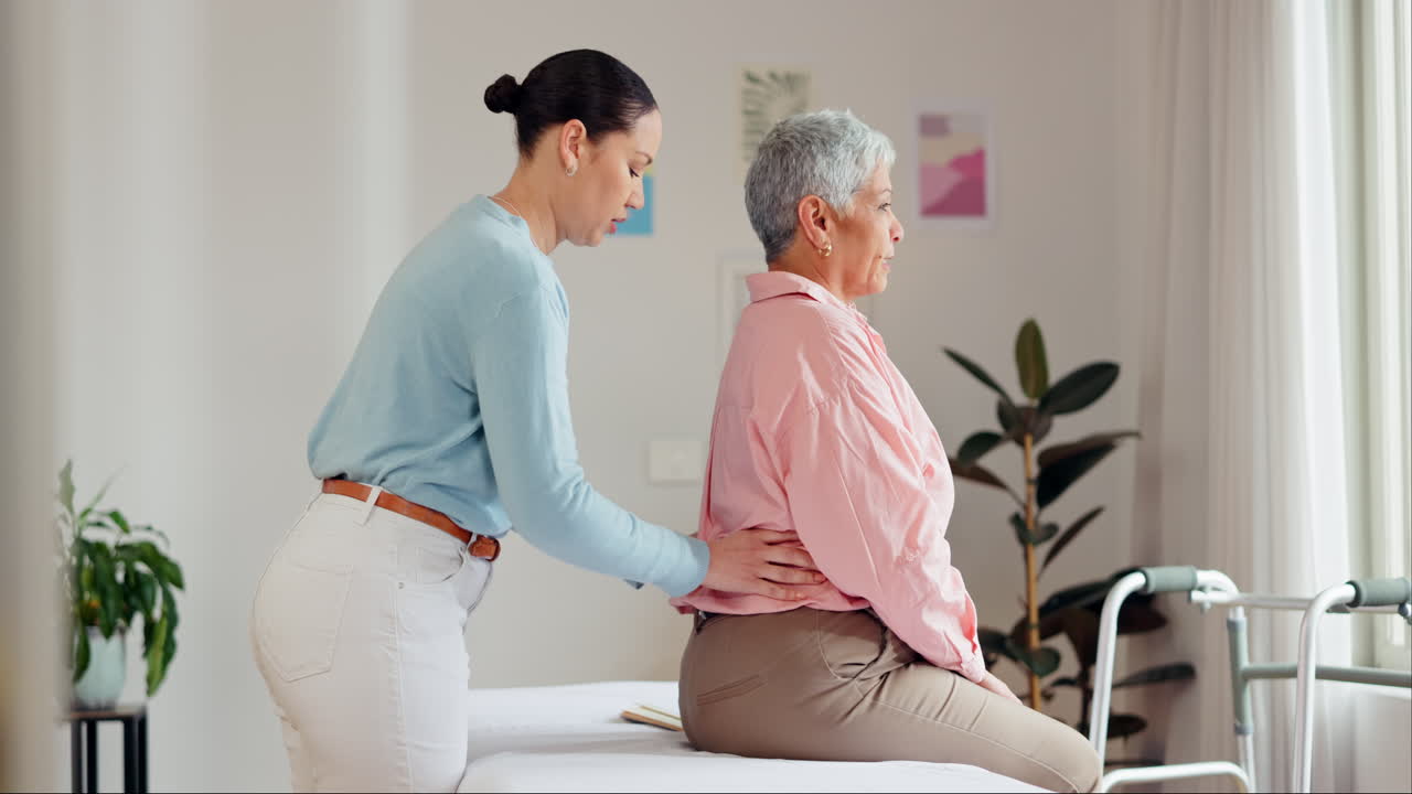 물리치료사, 고령 여성