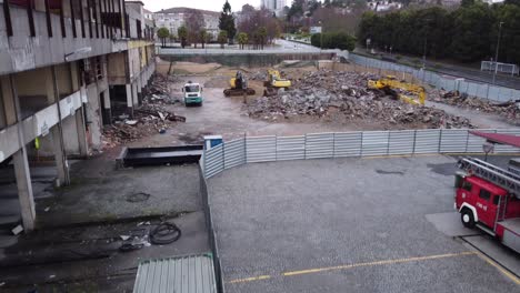 derribo edificio en santiago de compostela