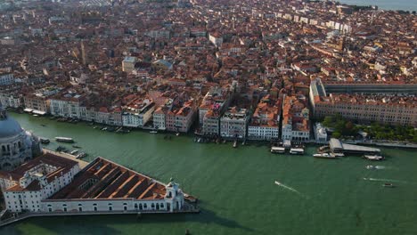 Venecia-Italia-Abejón-Aéreo-Hyperlapse.mp4