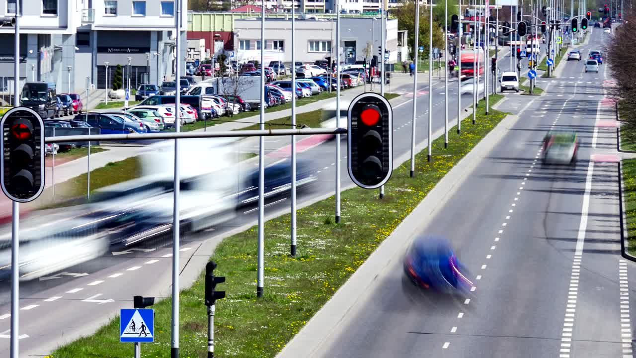 City Traffic Timelapse. Slow Low to High Camera Tilt.