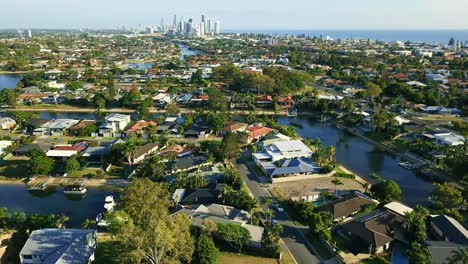 vista panorámica de los suburbios costeros