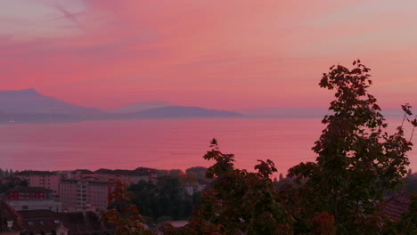 Pink-Sunset-over-Lausanne
