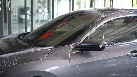 lavado de coches con espuma en carcare