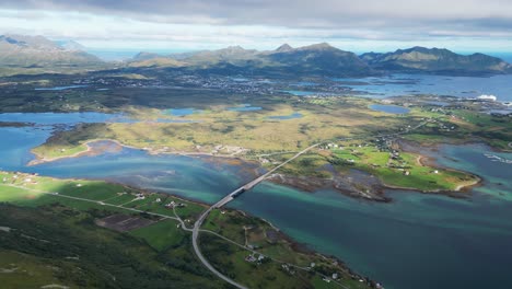 Panoramalandschaft-Der-Lofoten-Inseln-In-Norwegen,-Skandinavien---Luftaufnahme