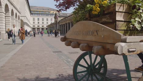 Old-Fashioned-Market-Barrow-With-Sign-For-Covent-Garden-London-UK-3