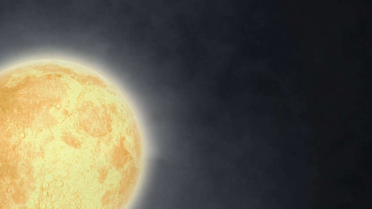 луна и облака дыма