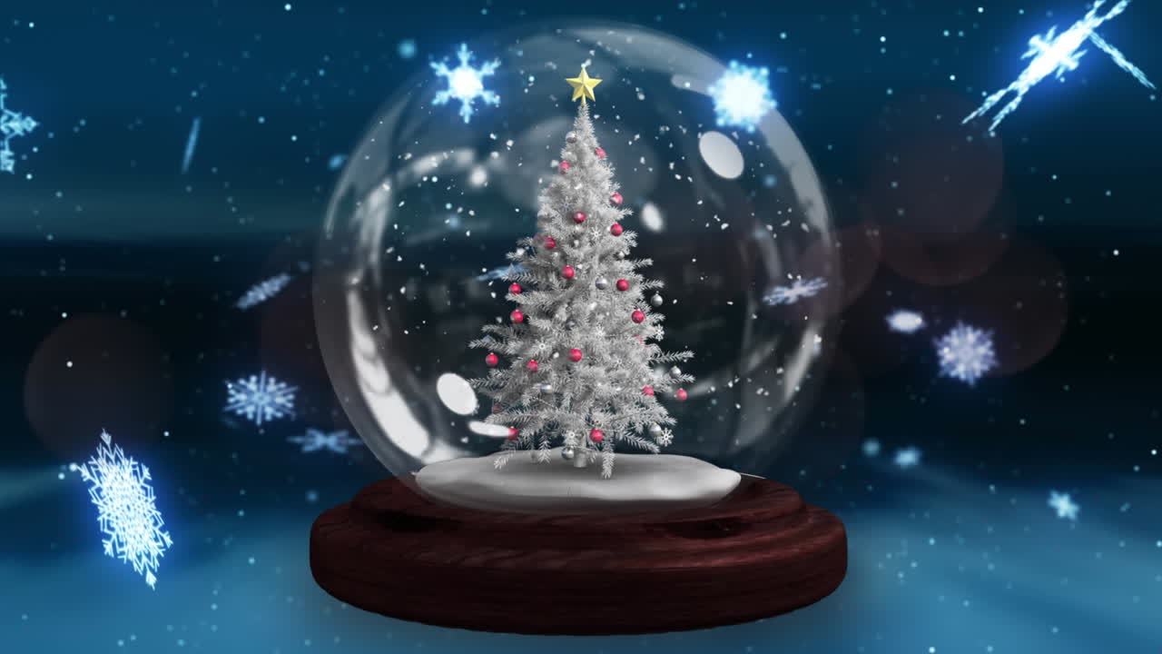 animación de bola de vidrio con árbol de navidad, estrellas y nieve cayendo sobre fondo oscuro