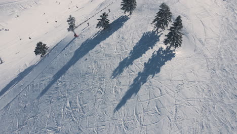 Luftaufnahme-Eines-Schneeresorts-In-Griechenland