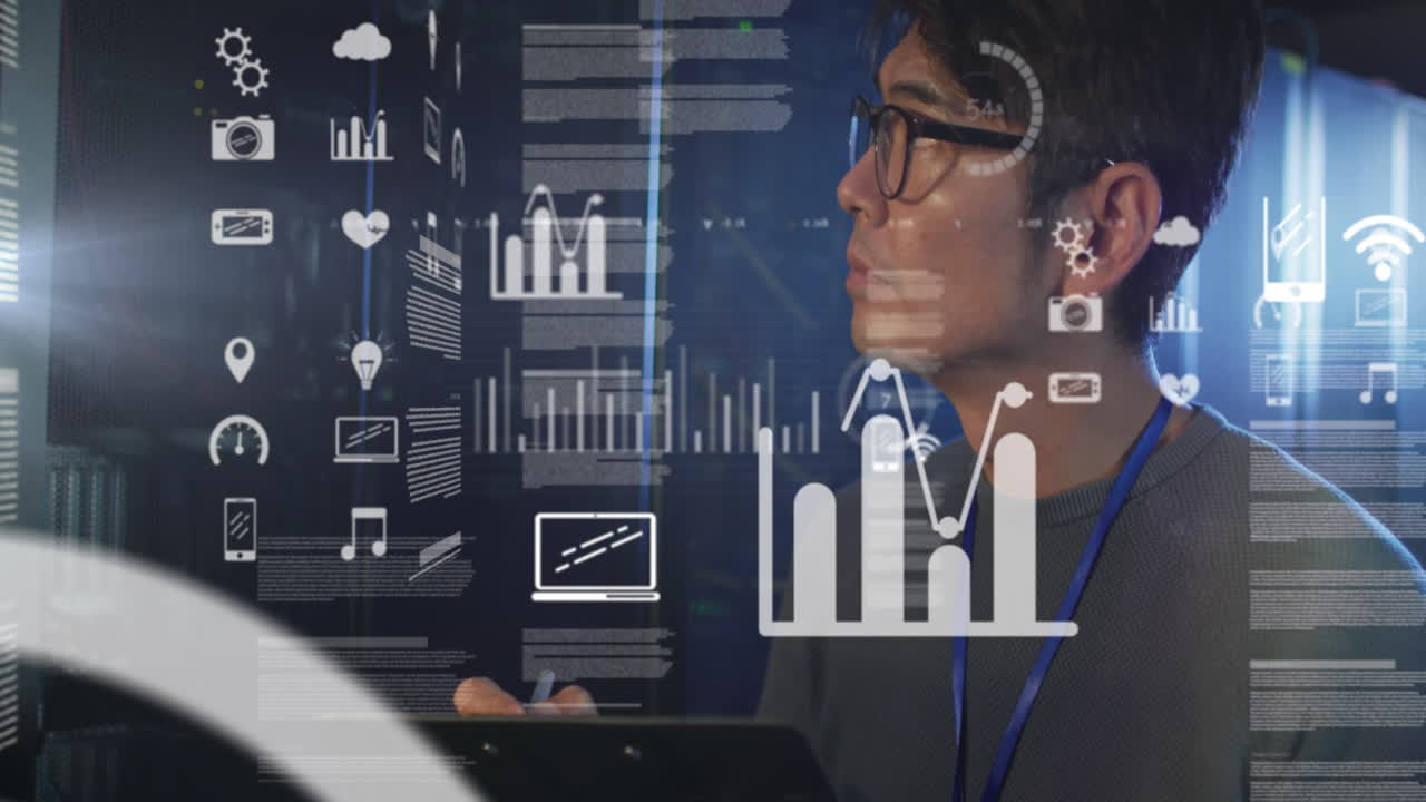 animación de procesamiento de datos estadísticos contra un ingeniero masculino asiático usando una tableta en la sala de servidores
