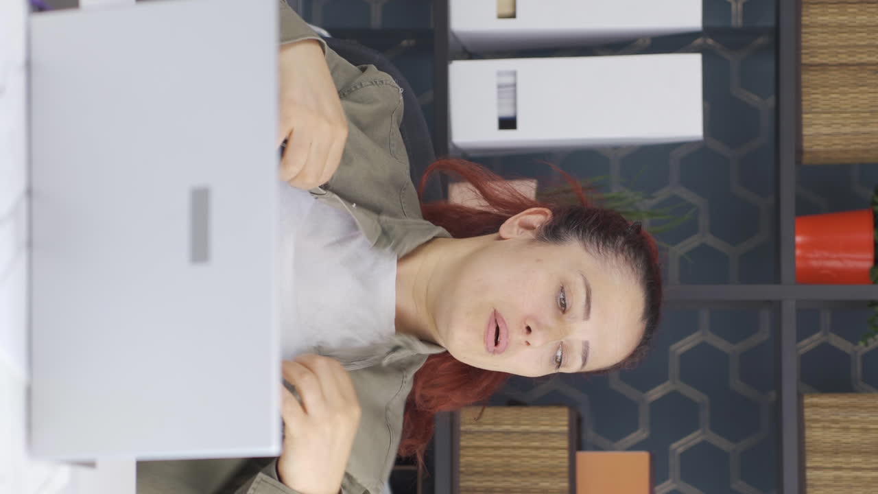 공기 온도 문제의 수직 비디오.