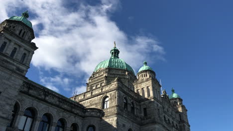 Hyper-lapse-of-Victoria-parliament-Architecture-dome