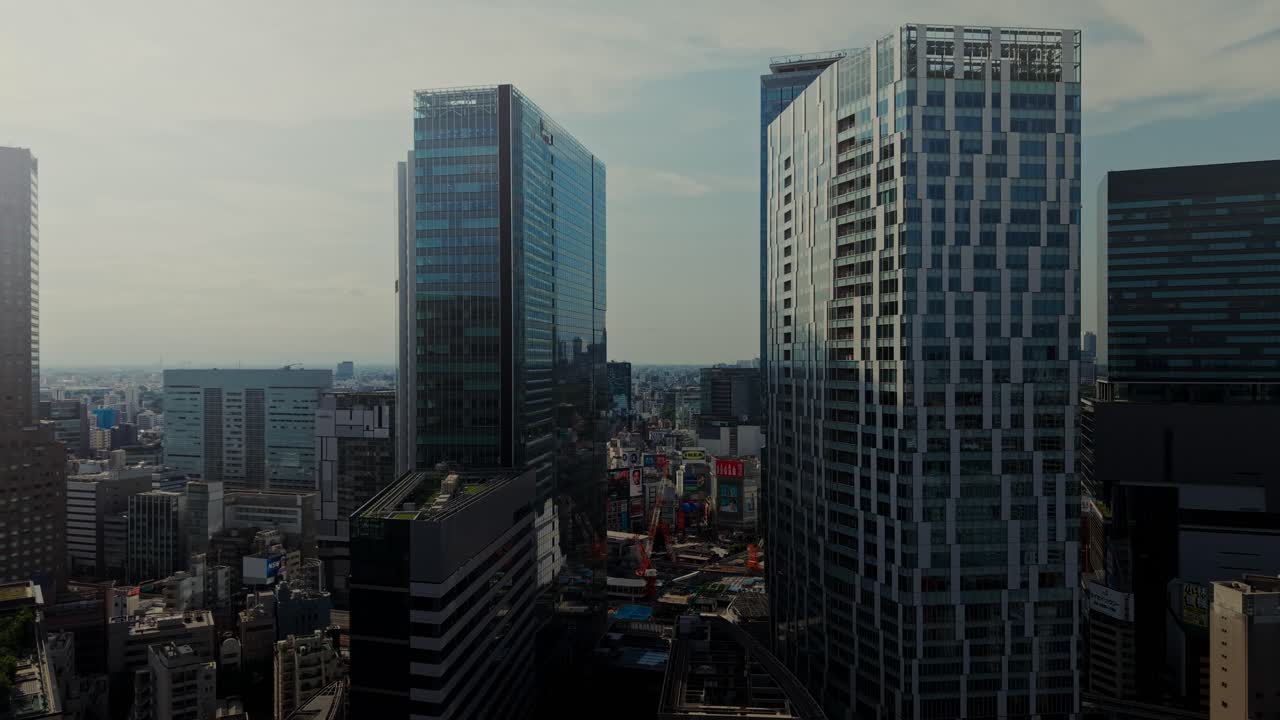 paisaje urbano con rascacielos