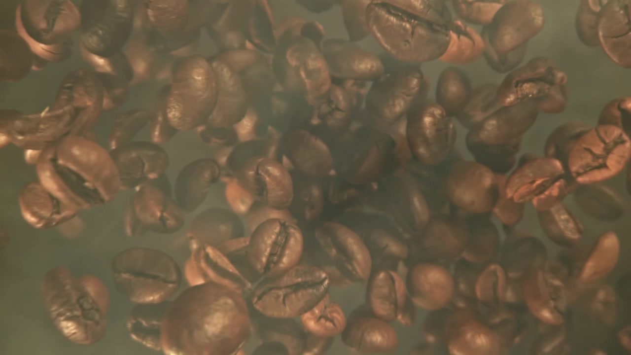 Grãos de Café Recém-Torrados com Fumaça Aromática Subindo
