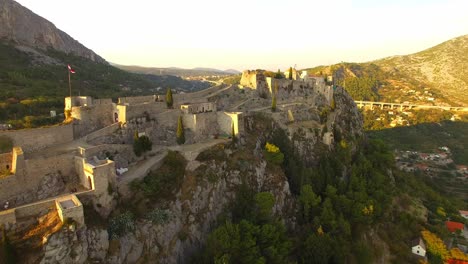 Fantastischer-Blick-Auf-Die-Alte-Festung