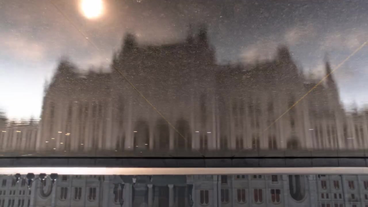 Time lapse di riflesso astratto dell'acqua