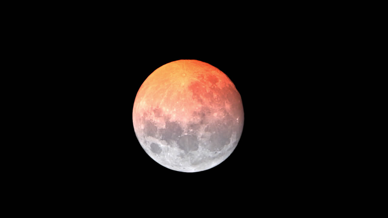 lapso de tiempo de la fase astronómica de los colores cambiantes de la luna llena