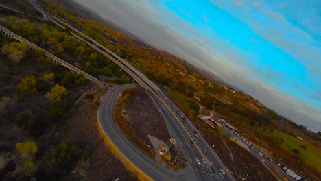 Vista-De-Drones-Del-Histórico-Puente-San-Luis-Rey