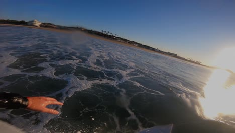 fuerte cutback y enorme snap on end en las mejores olas de portugal: praia grande beach-1