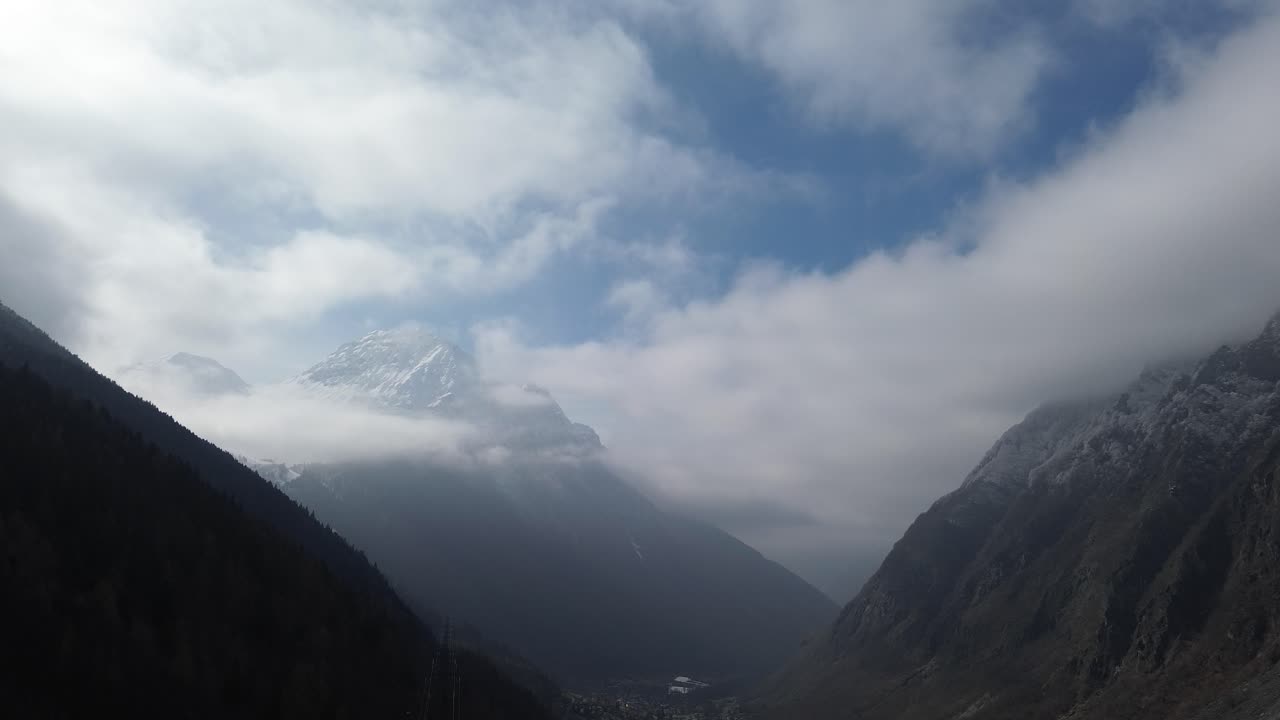 I love There are winter sports that play the role of the Winter Olympics in Cortina and Milano Italy. Learning how to ski and snowboard I capture these videos with my drone that