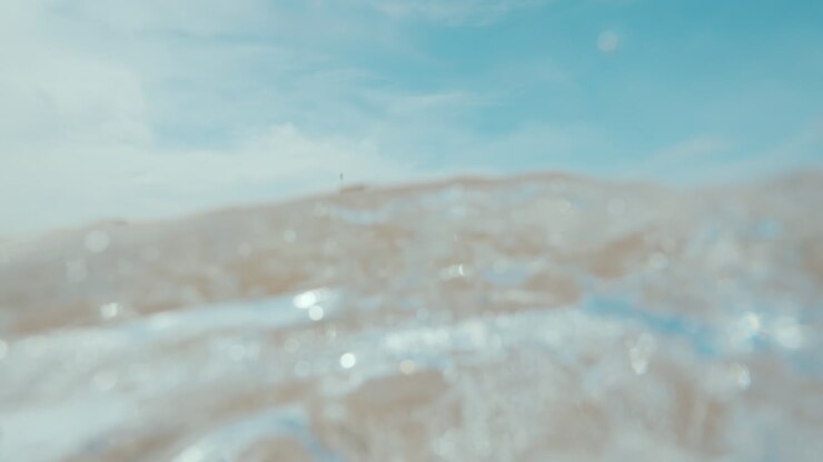 escena de playa con la torre de salvavidas