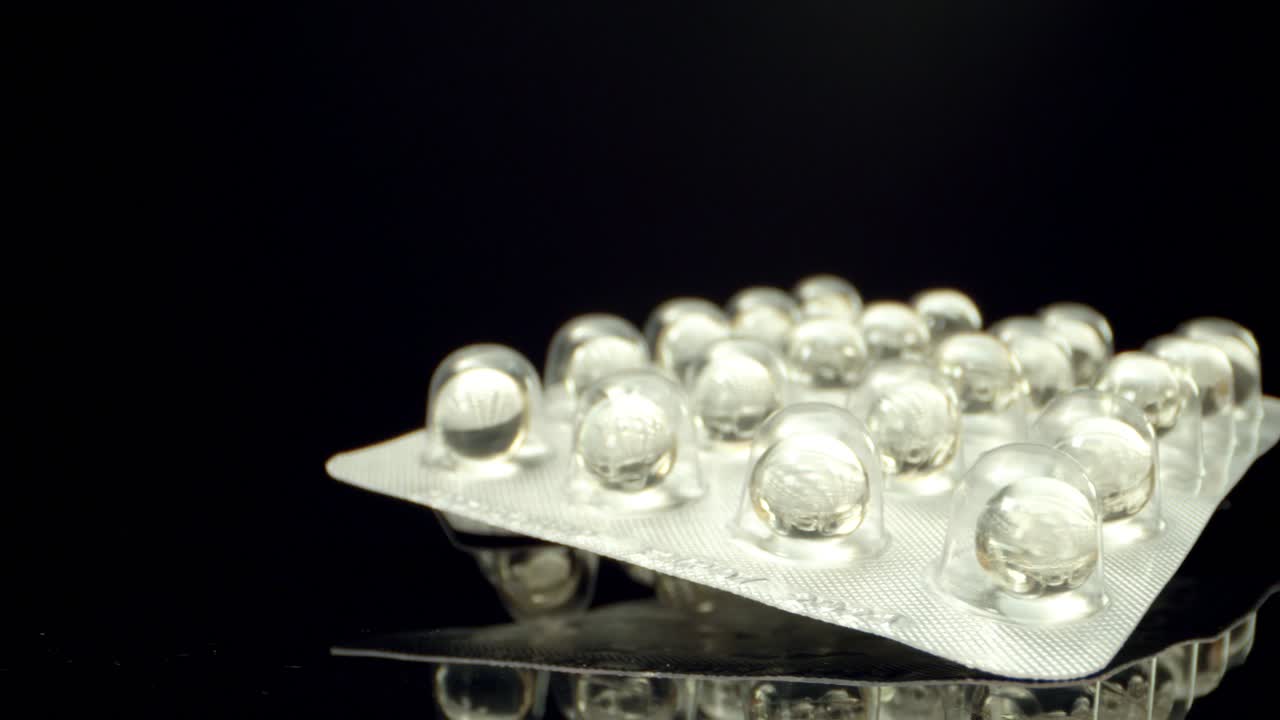 clear healthy diet suplement medicine pills HQ 4k uality mega super macro view shoot high quality shoot