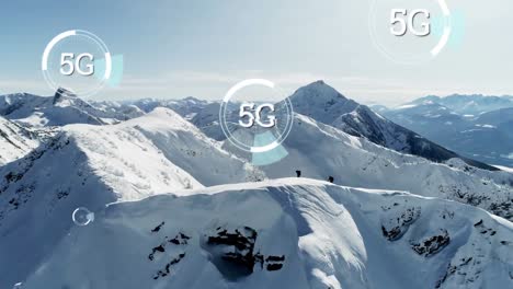 5g escrito en el medio de un círculo futurista y una montaña nevada
