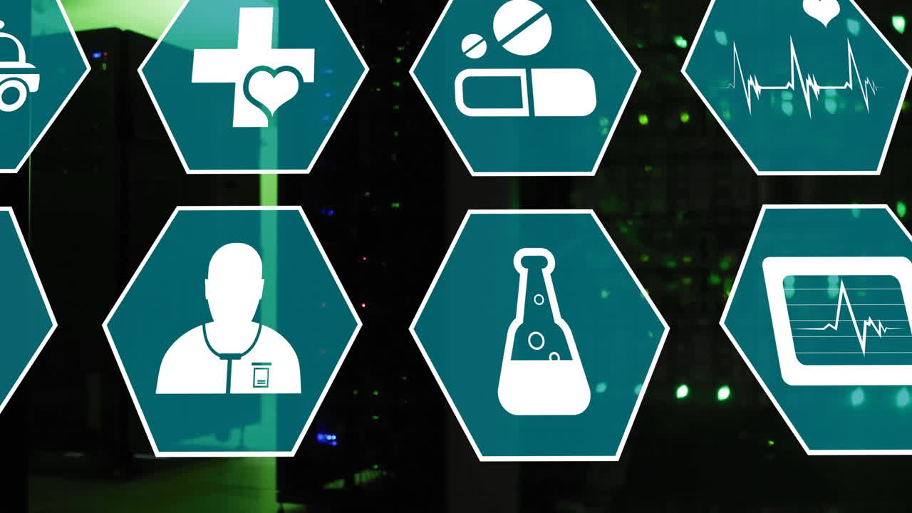 의료 아이콘의 애니메이션 및 컴퓨터 서버를 통해 데이터 처리