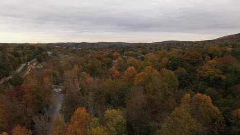 An-aerial-drone-shot-of-the-colorful-fall-foliage-in-upstate-NY