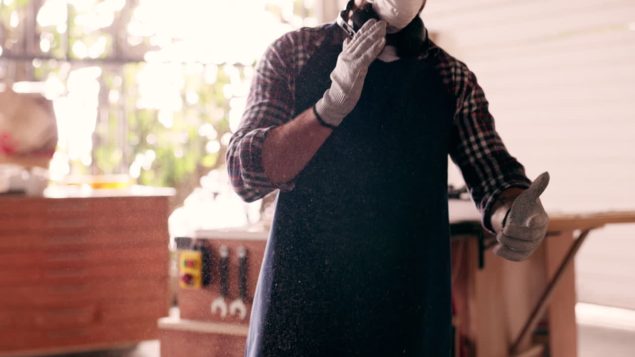 목공 작업실, 사람과 먼지 손