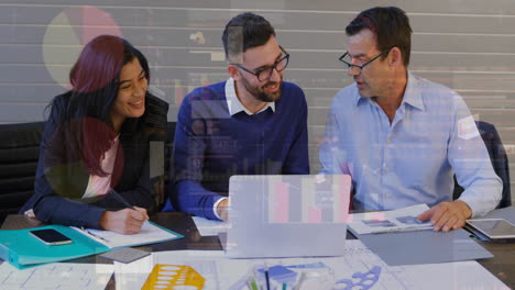 análisis de datos financieros, equipo de negocios trabajando en la animación del mercado de valores