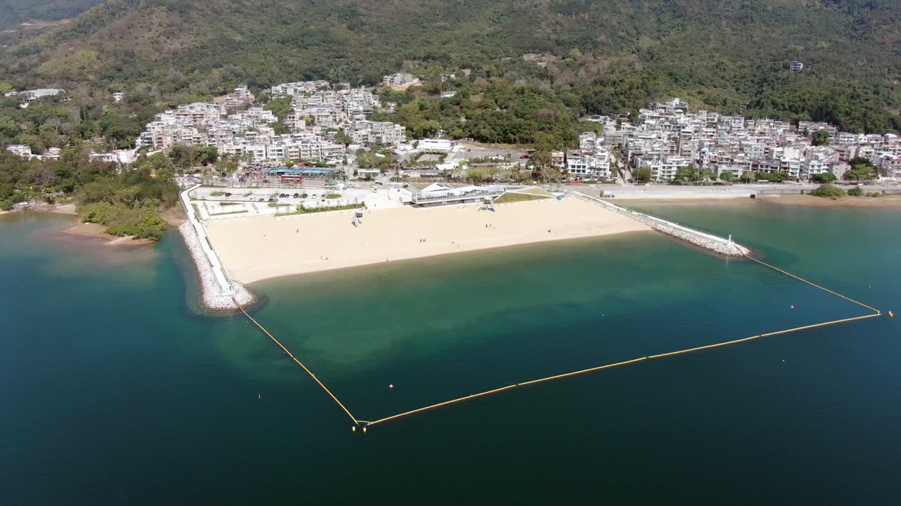 인공 해변 확장을 포함한 홍콩 lung mei tsuen 해안선의 조감도