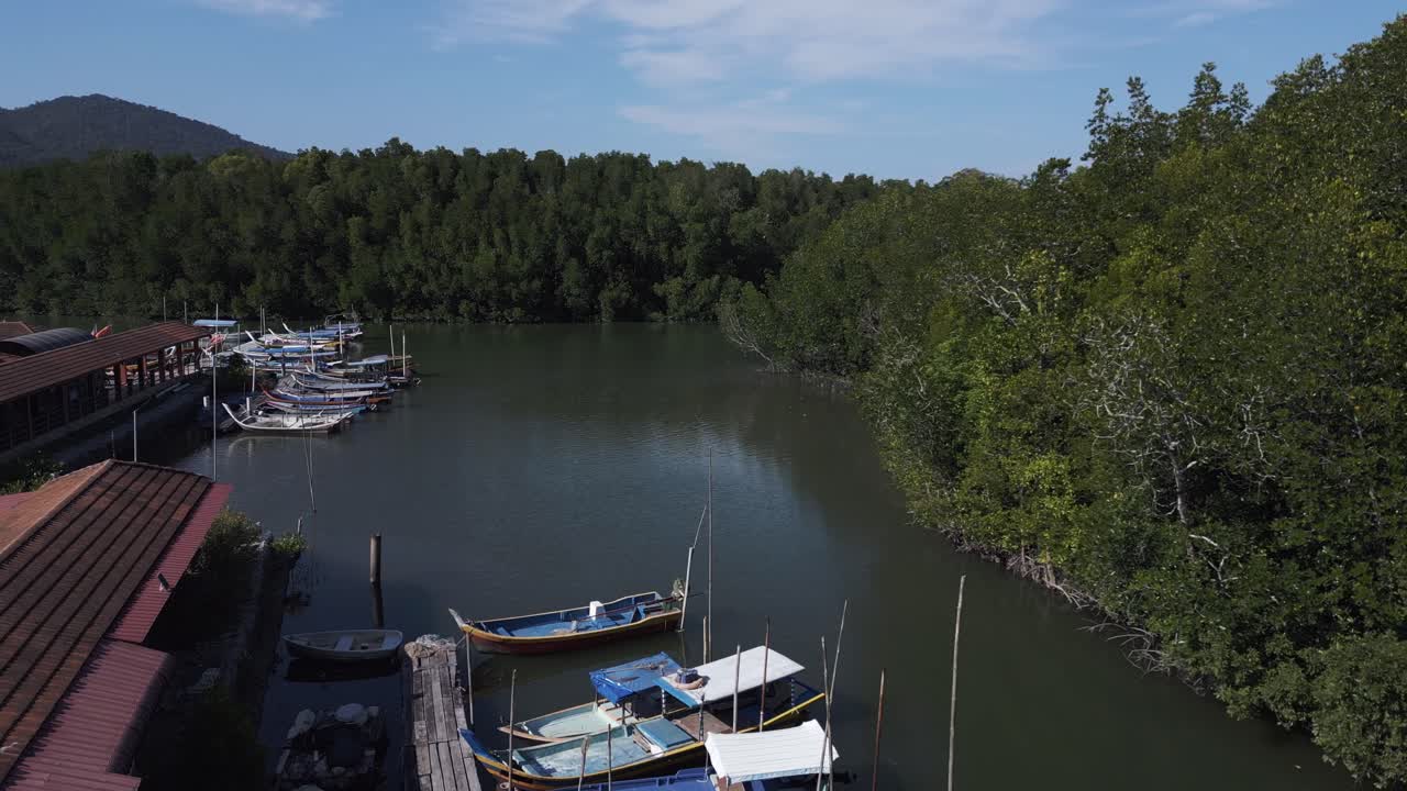 놀라운 항공 풍경 비행