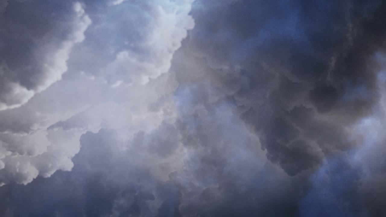 tormenta de 4k dentro de una espesa nube de cumulonimbus