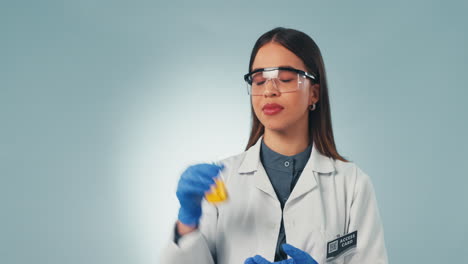 doctor, perfecto y reacción con una mujer científica