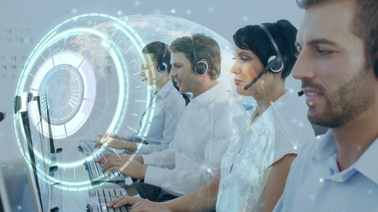 animación del globo sobre la gente de negocios usando auriculares de teléfono