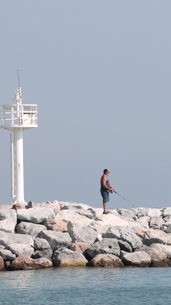 등대 근처 의 바가 에서 개별적 인 산책
