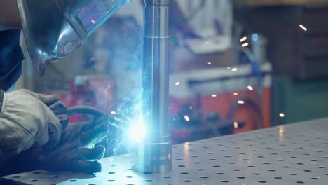 Welding metal