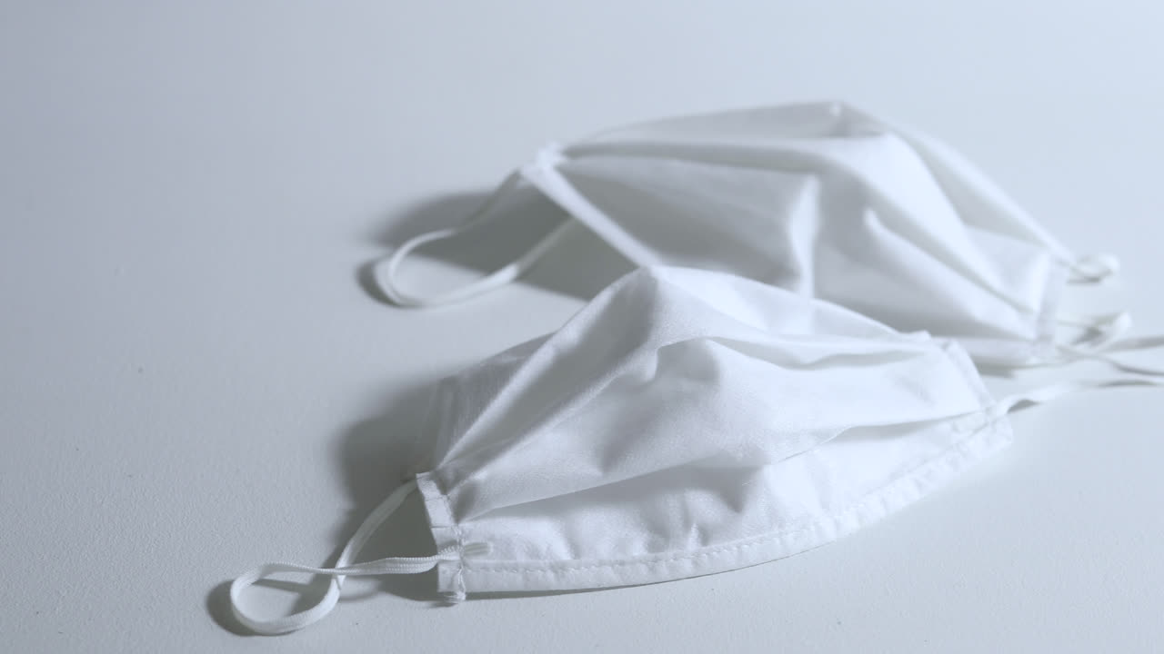 얼굴 마스크의 모습