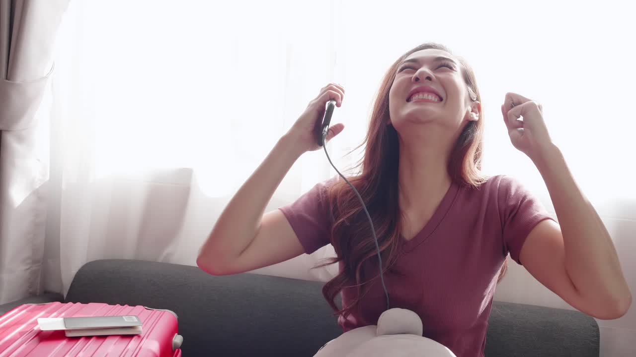 신용 카드로 여행 구매를위한 프로모션 시간에 온라인 관광 예약 여행