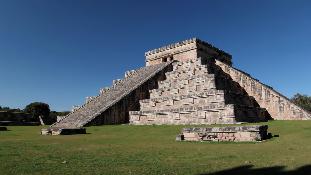 Ancient Mayan Pyramid in Chichen Itza
