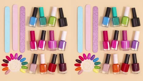 las herramientas y accesorios de manicura se mueven sobre un fondo beige.