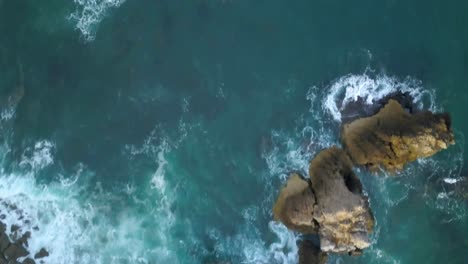 Imágenes-De-Drones-De-4k-De-Los-Lugares-Más-Bellos-De-La-Costa-De-Lisboa---Forte-Do-Guincho