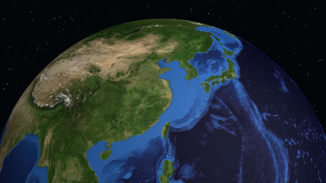 Un'animazione digitale zooma dallo spazio su Wuxi, Cina, con un indicatore rosso e testo delle coordinate.