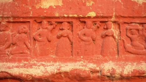 the red brick architecture is evident on the outer walls of this temple which the social system, culture and civilization of that time blossomed.currently, the paintings are almost destroyed.