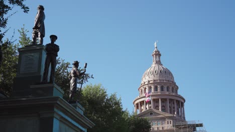 Low-angle-establishing-shot-of-the-Texas-State-Capital-building-in-Austin