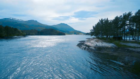 la hermosa naturaleza de noruega.