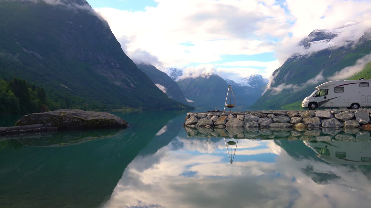 viaje de vacaciones en familia en autocaravana, viaje de vacaciones en autocaravana