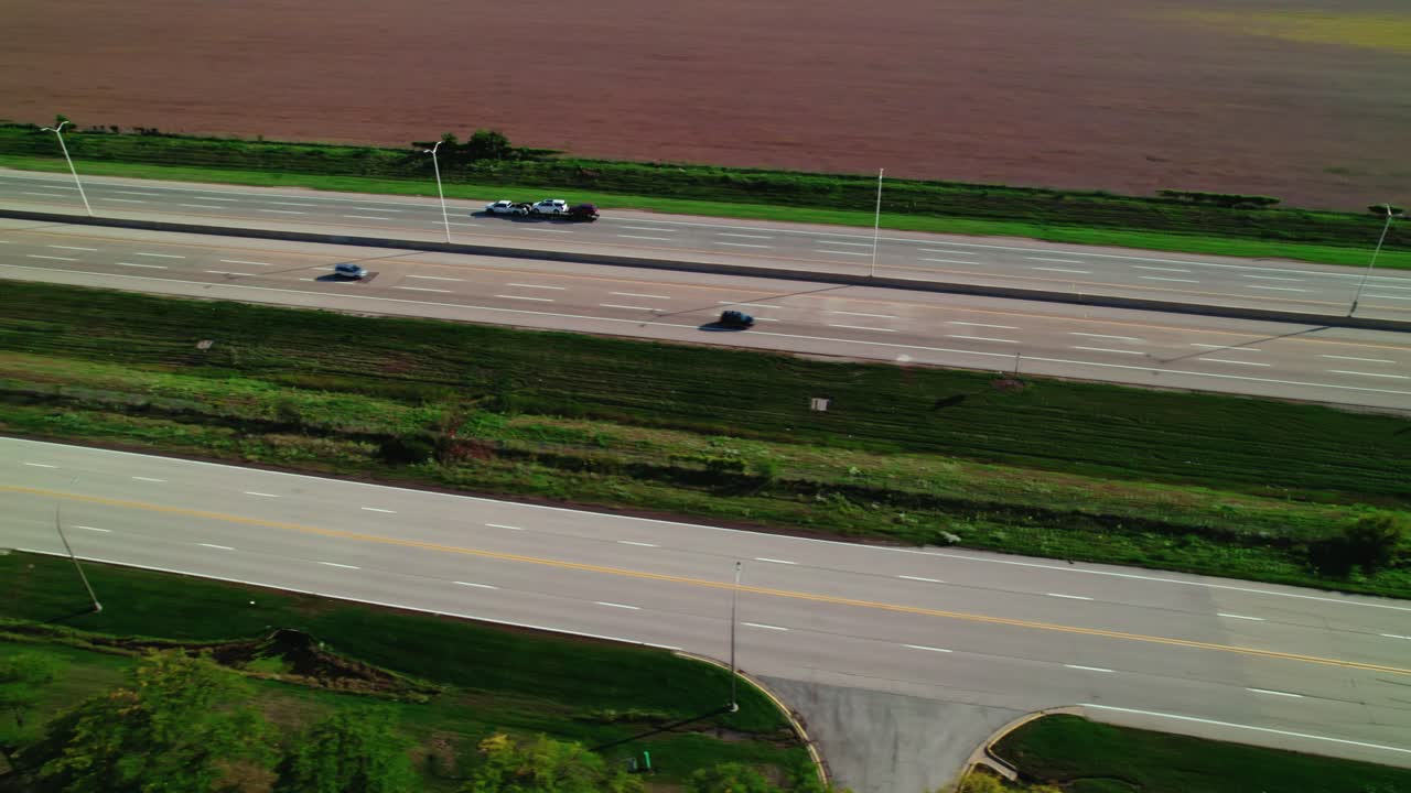 픽업 트럭 자동차 운송 업체를 추적