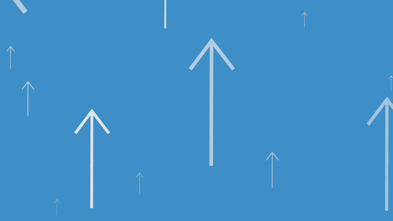 animación de múltiples iconos de flecha moviéndose hacia arriba contra fondo azul con espacio de copia